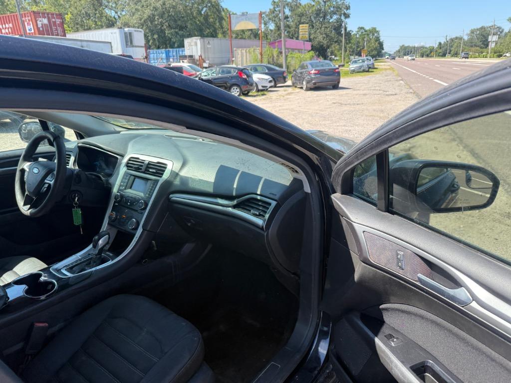 2014 Ford Fusion - $2,899