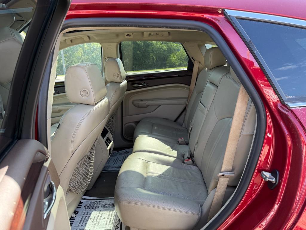2010 Cadillac SRX Luxury Collection photo