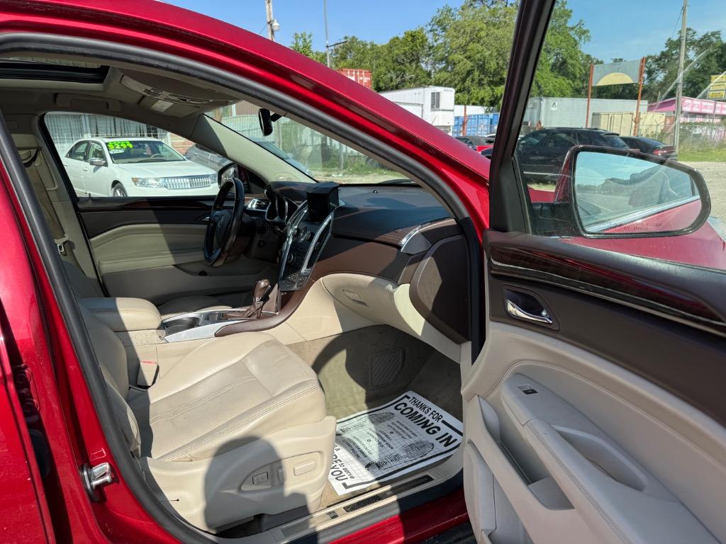 2010 Cadillac SRX Luxury Collection photo