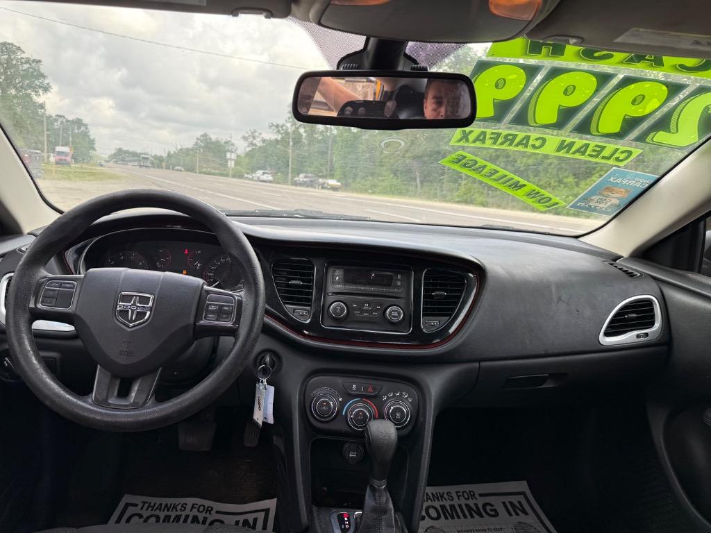 2016 Dodge Dart SE photo