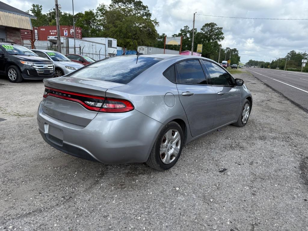 2016 Dodge Dart SE photo