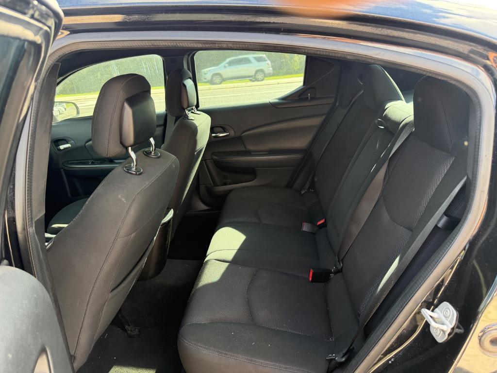 2013 Dodge Avenger - $2,199