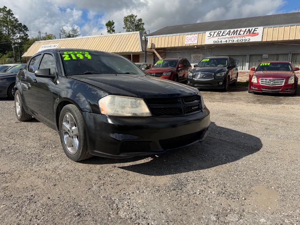 2013 Dodge Avenger - $2,199