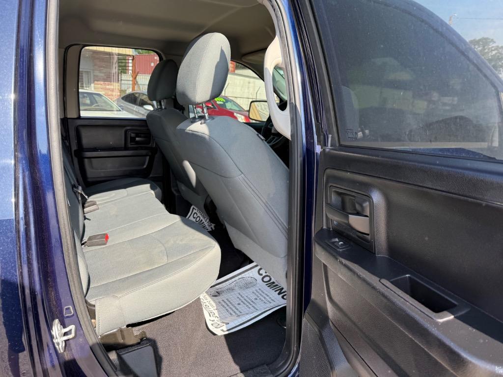 2015 RAM 1500 Tradesman photo