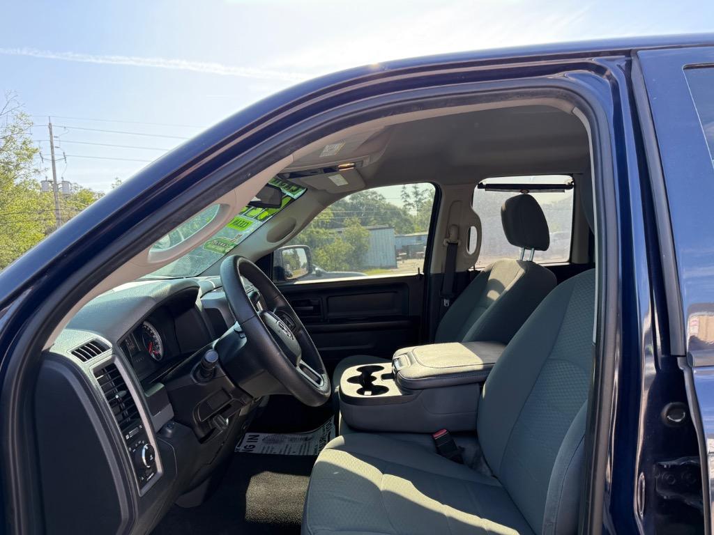 2015 RAM 1500 Tradesman photo
