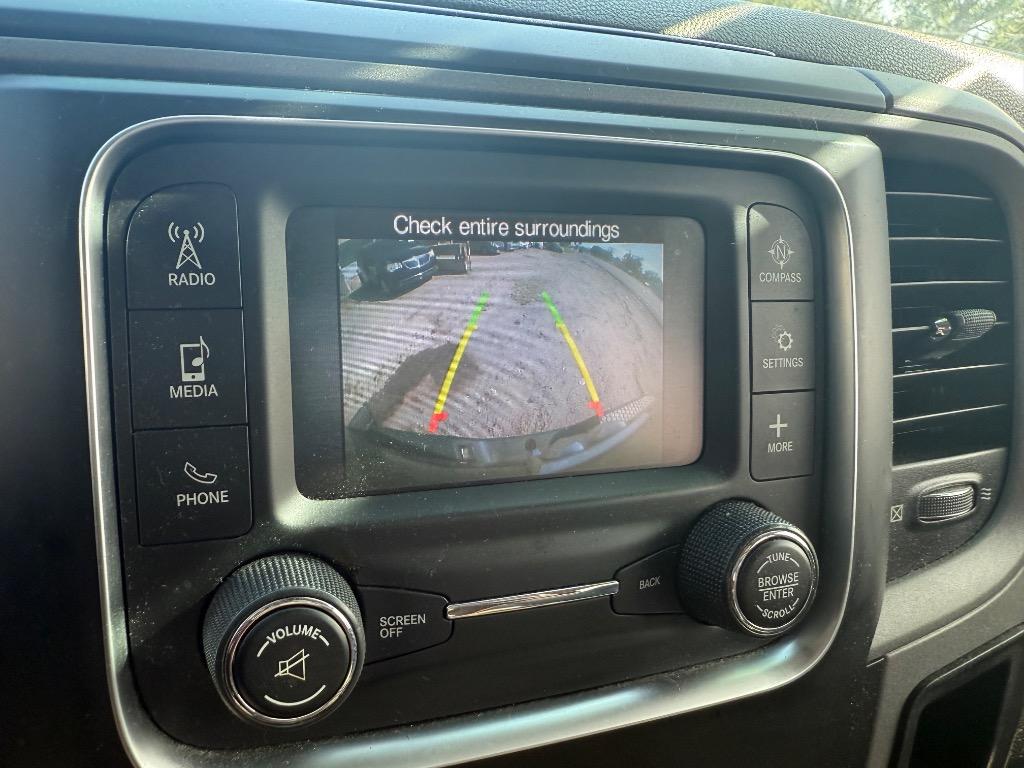 2015 RAM 1500 Tradesman photo