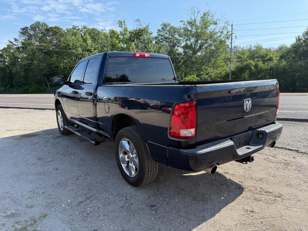 2015 RAM 1500 Tradesman photo