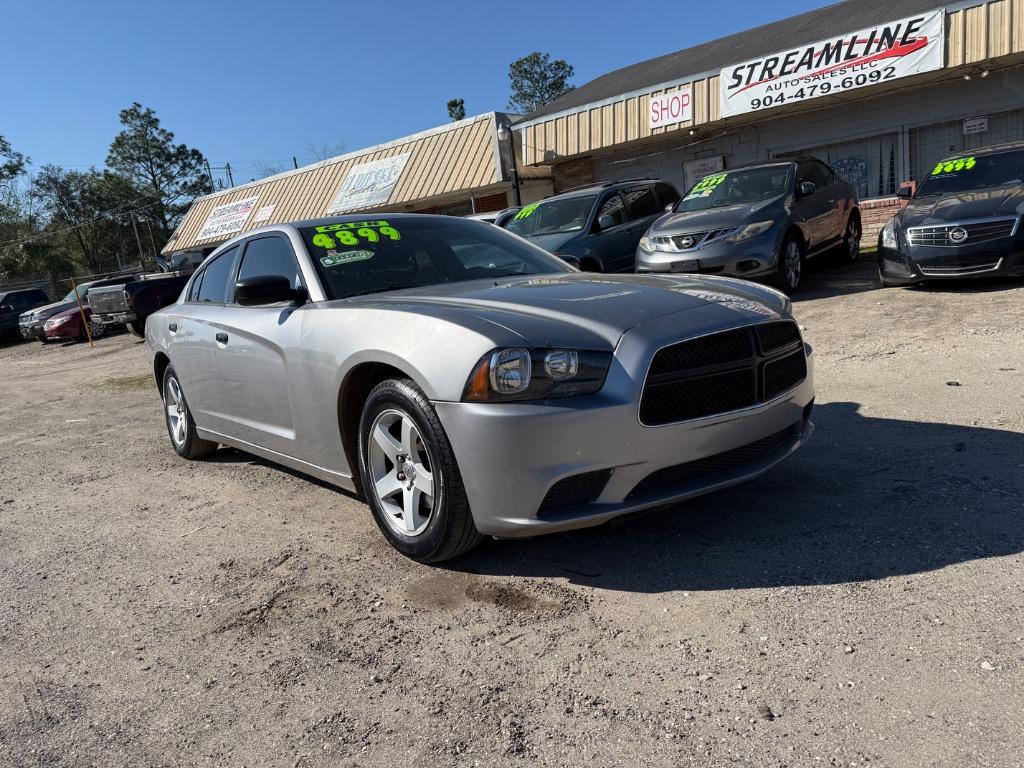 2013 Dodge Charger SE photo