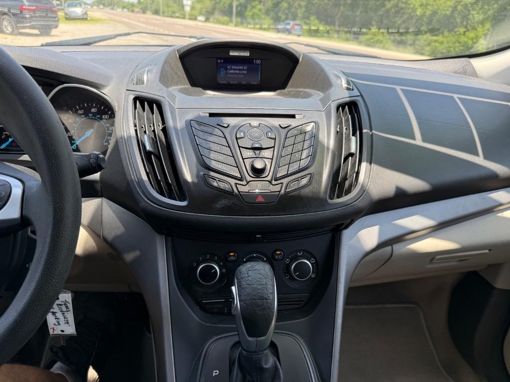 2014 Ford Escape SE photo