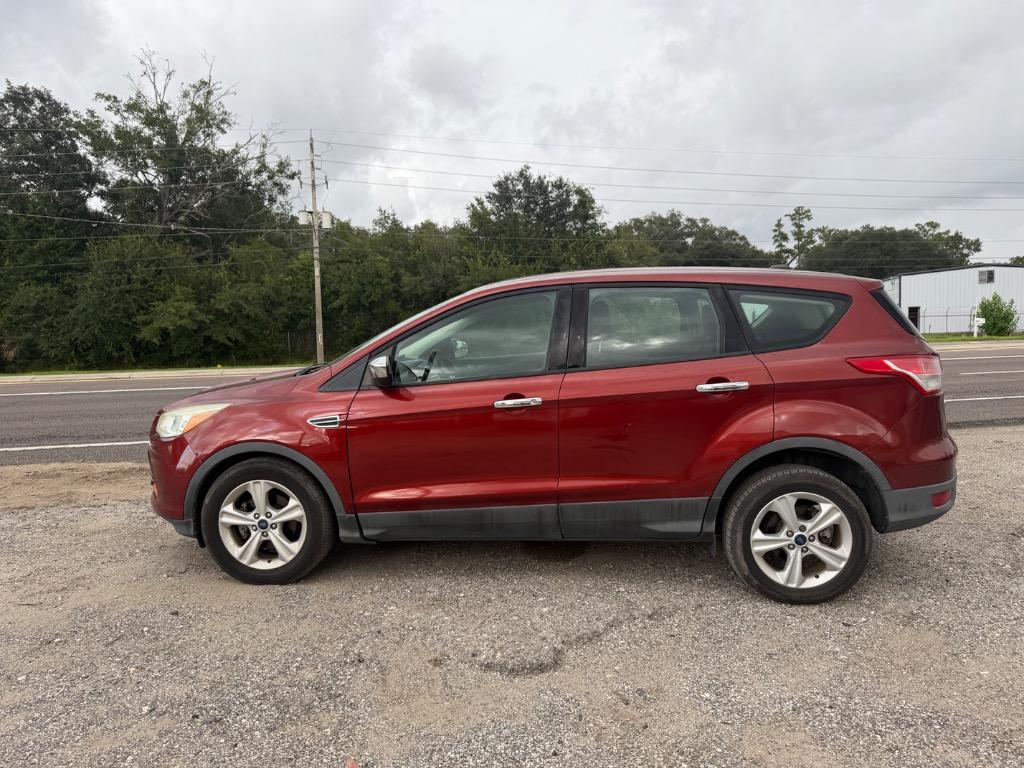2015 Ford Escape - $2,499