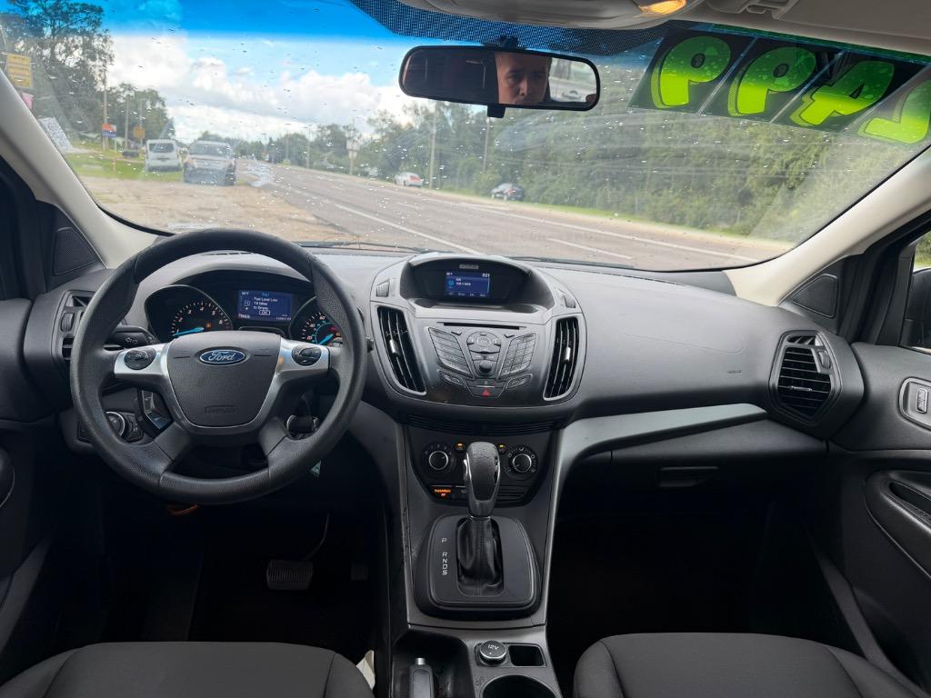 2015 Ford Escape - $2,499