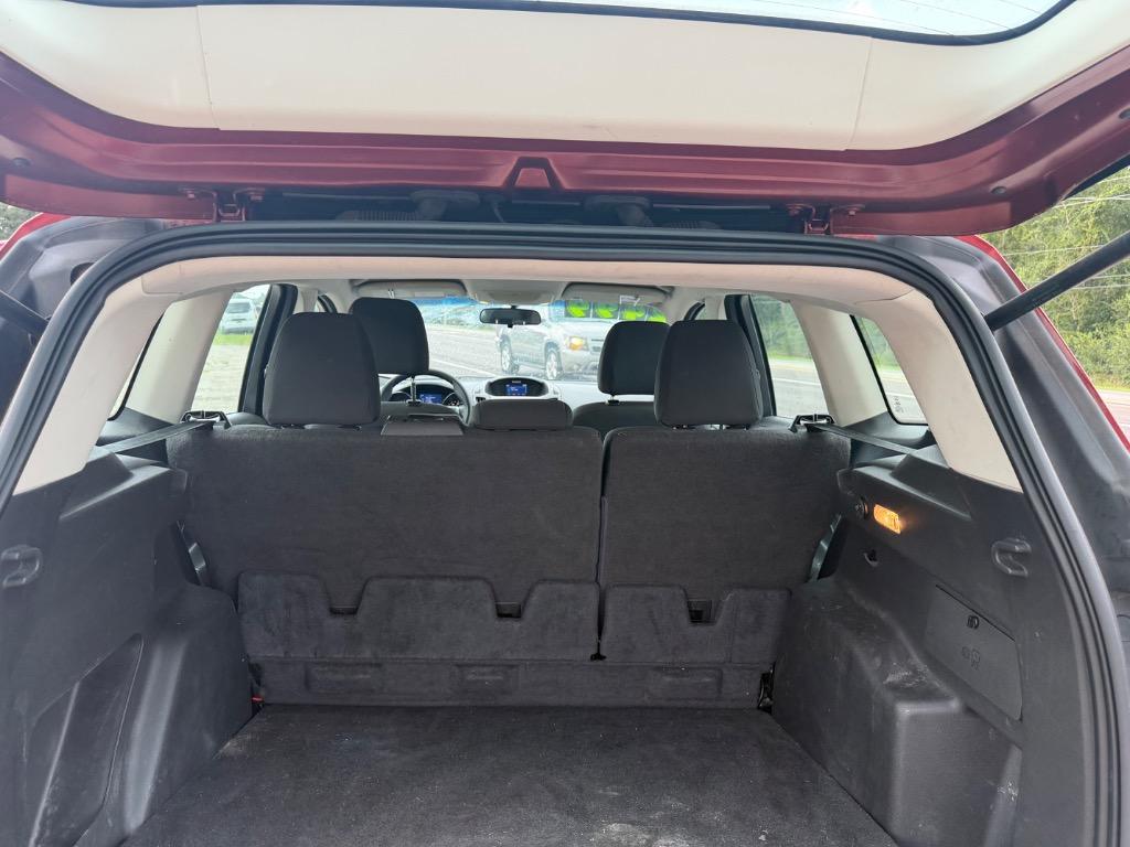 2015 Ford Escape - $2,499