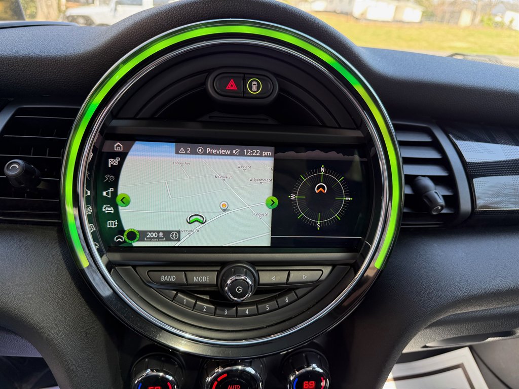 2019 MINI Cooper S photo