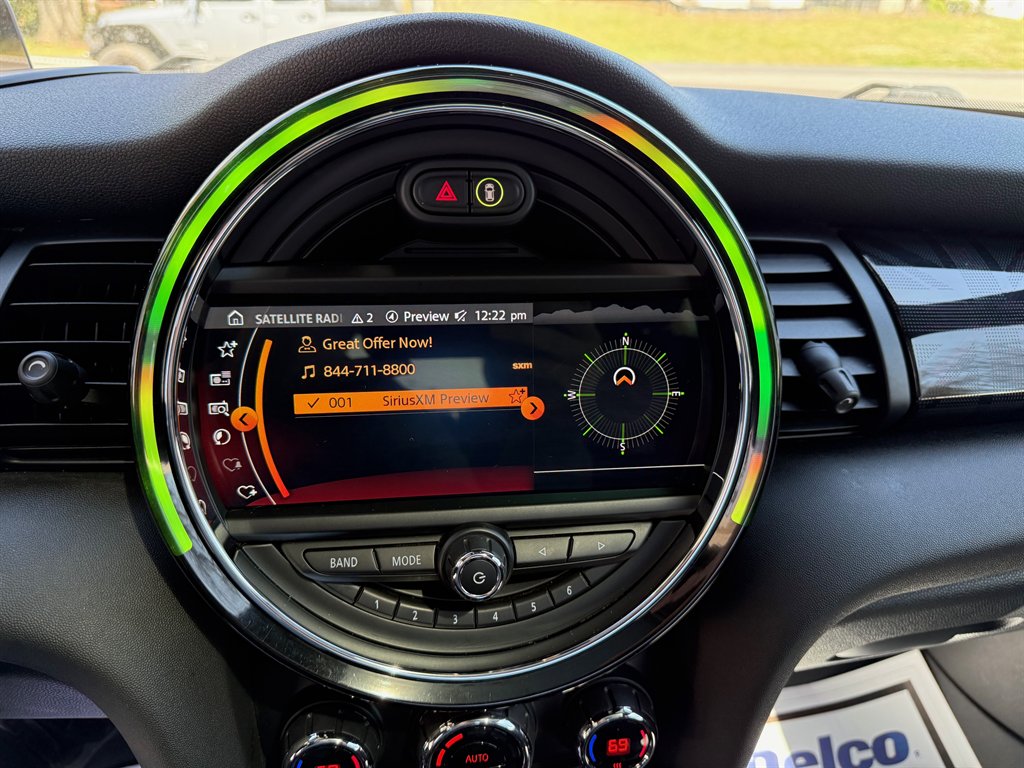 2019 MINI Cooper S photo
