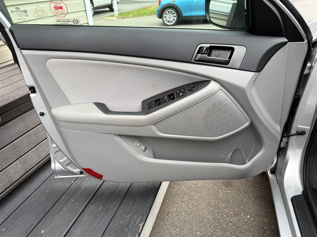 2013 Kia Optima LX photo