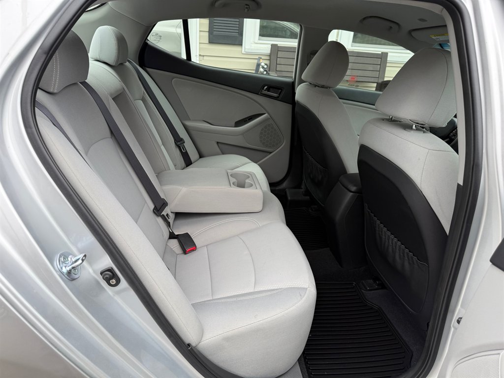 2013 Kia Optima LX photo