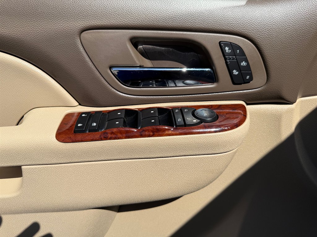 2013 GMC Yukon SLT photo