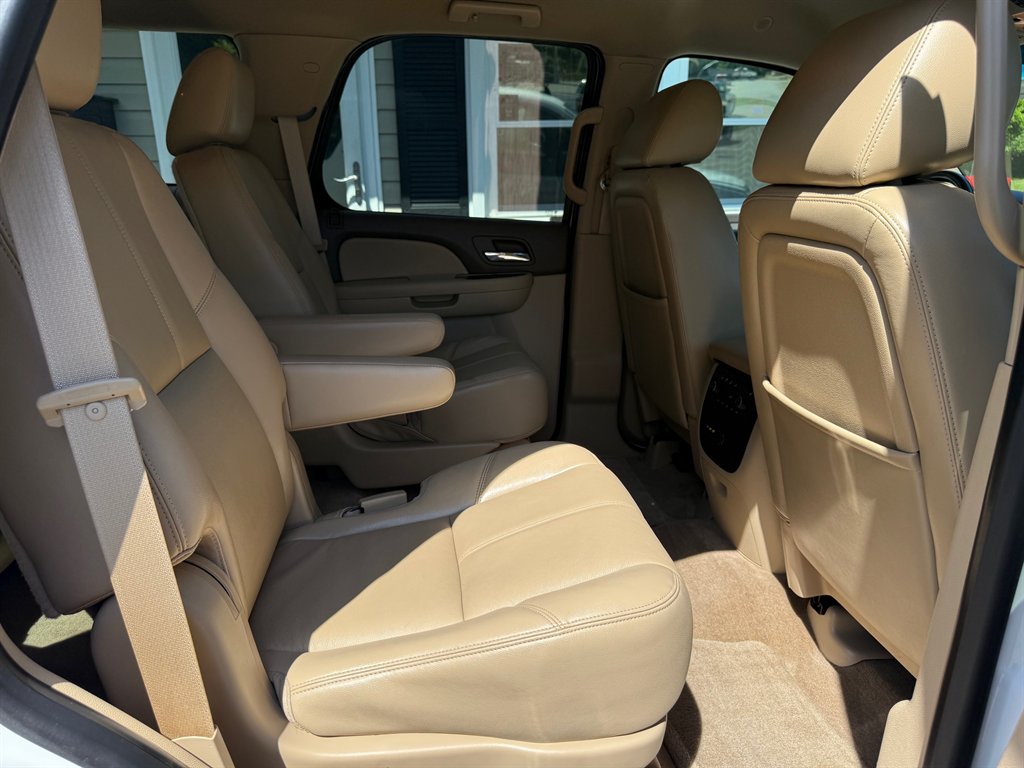 2013 GMC Yukon SLT photo