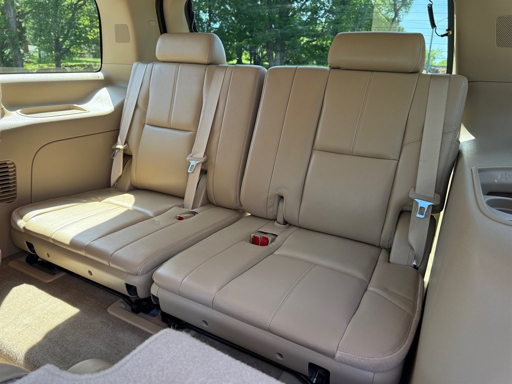 2013 GMC Yukon SLT photo