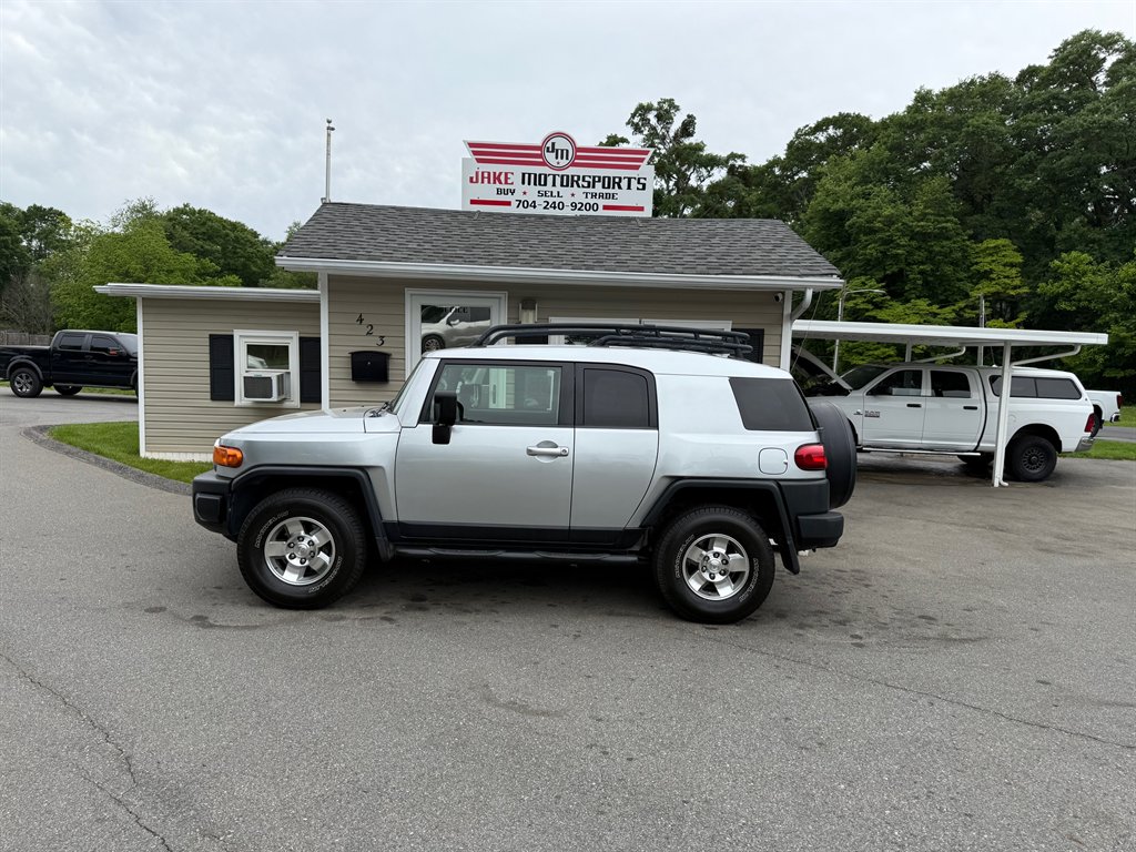 2008 Toyota FJ Cruiser photo