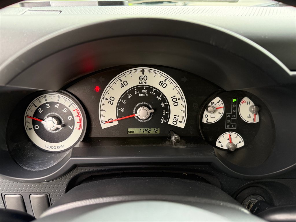2008 Toyota FJ Cruiser photo