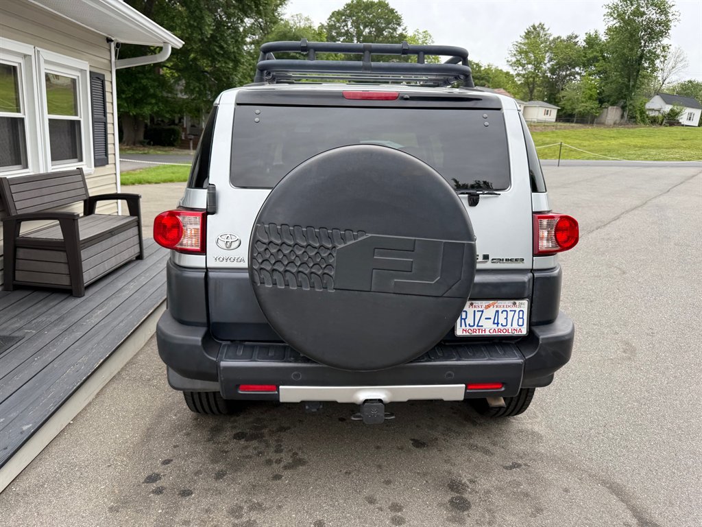 2008 Toyota FJ Cruiser photo