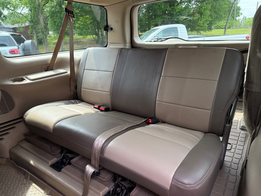 2003 Ford Excursion Eddie Bauer photo