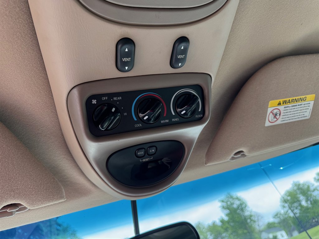 2003 Ford Excursion Eddie Bauer photo