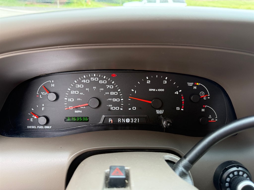 2003 Ford Excursion Eddie Bauer photo