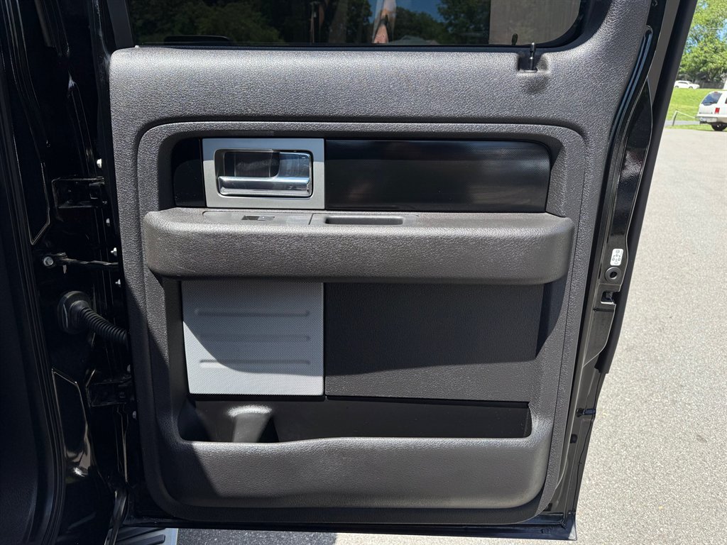 2011 Ford F-150 XL photo