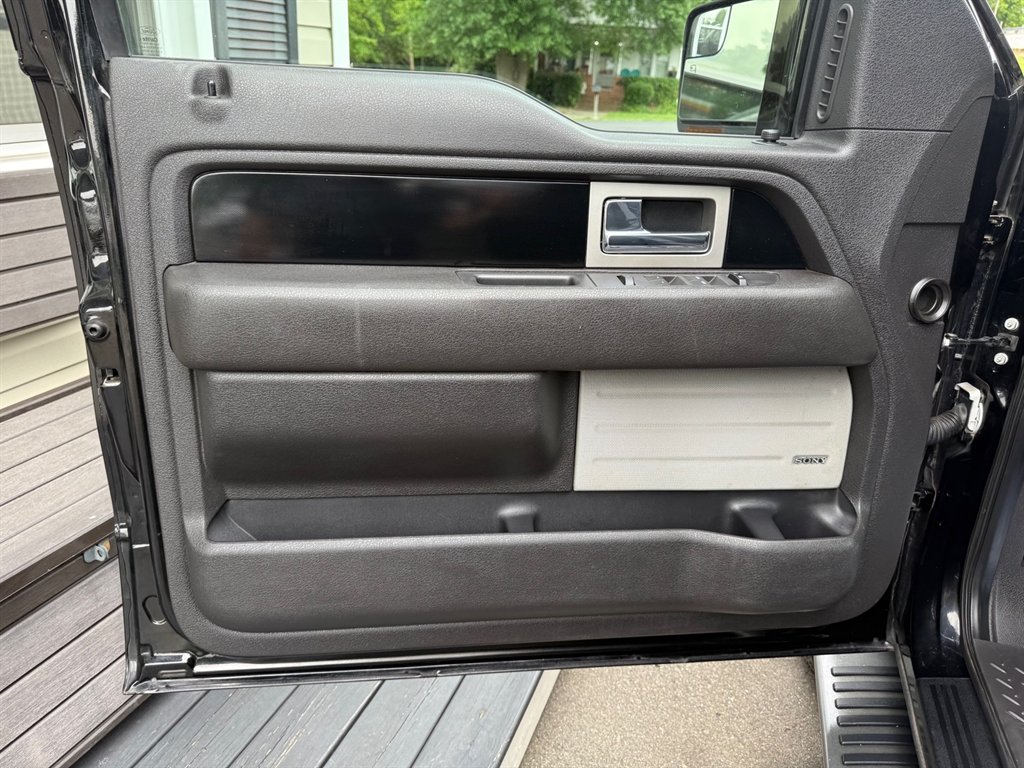 2011 Ford F-150 XL photo