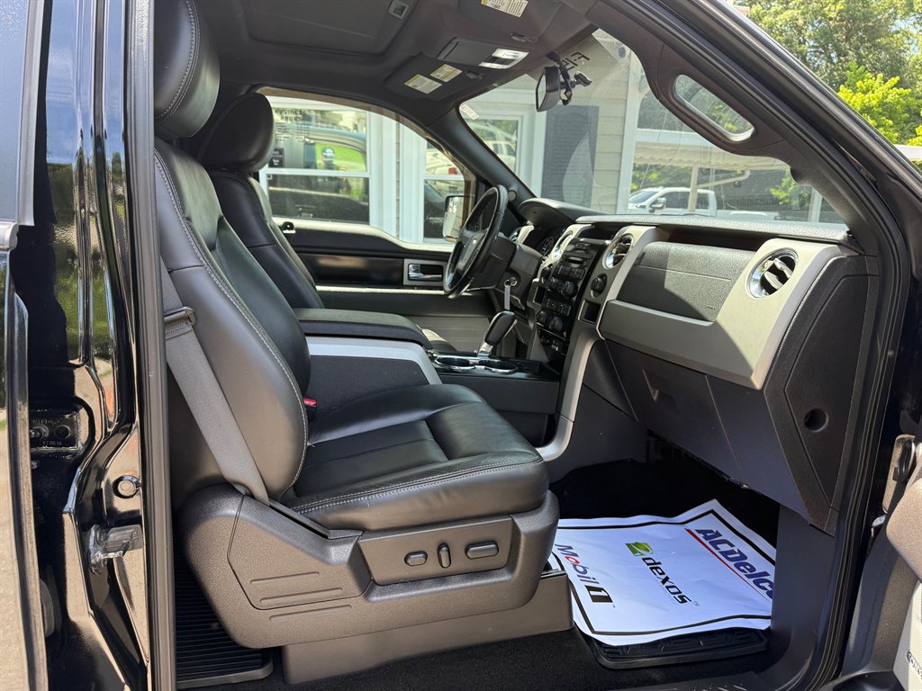 2011 Ford F-150 XL photo