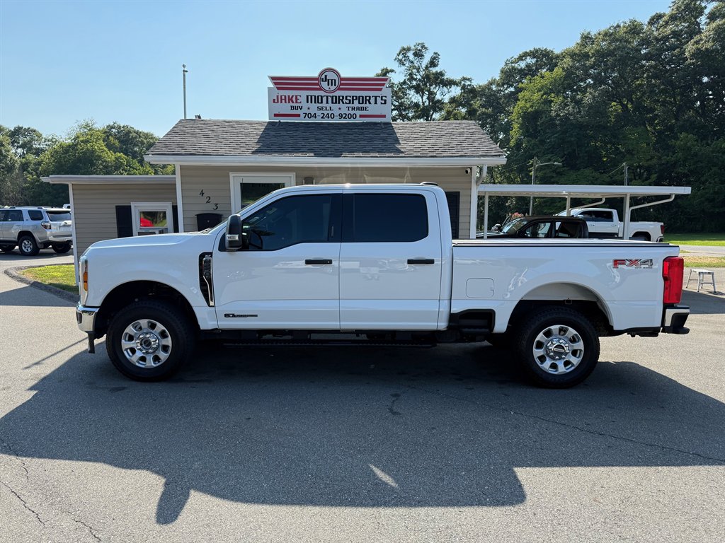 2024 Ford Super Duty F-250 XLT