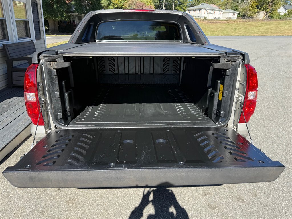 2008 Chevrolet Avalanche - $16,800