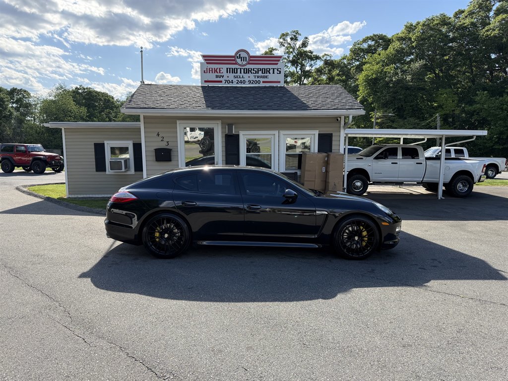 2011 Porsche Panamera - $15,800