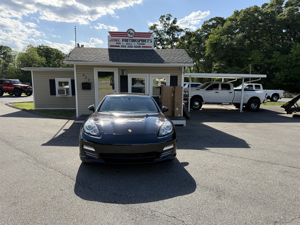 2011 Porsche Panamera - $15,800