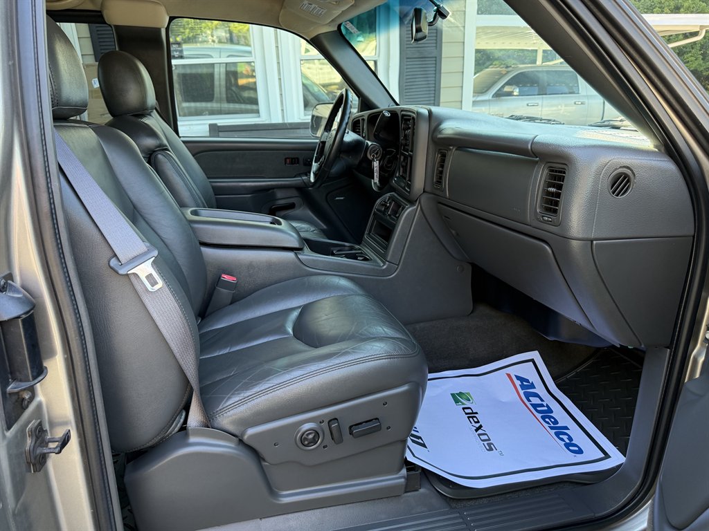 2003 Chevrolet Silverado - $15,800