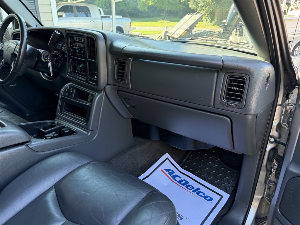 2003 Chevrolet Silverado - $15,800