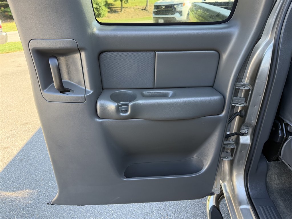 2003 Chevrolet Silverado - $15,800