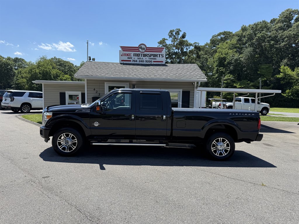 2015 Ford F350 - $35,800