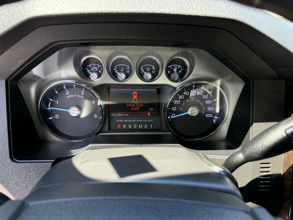 2015 Ford F350 - $35,800