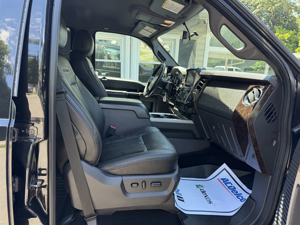 2015 Ford F350 - $35,800