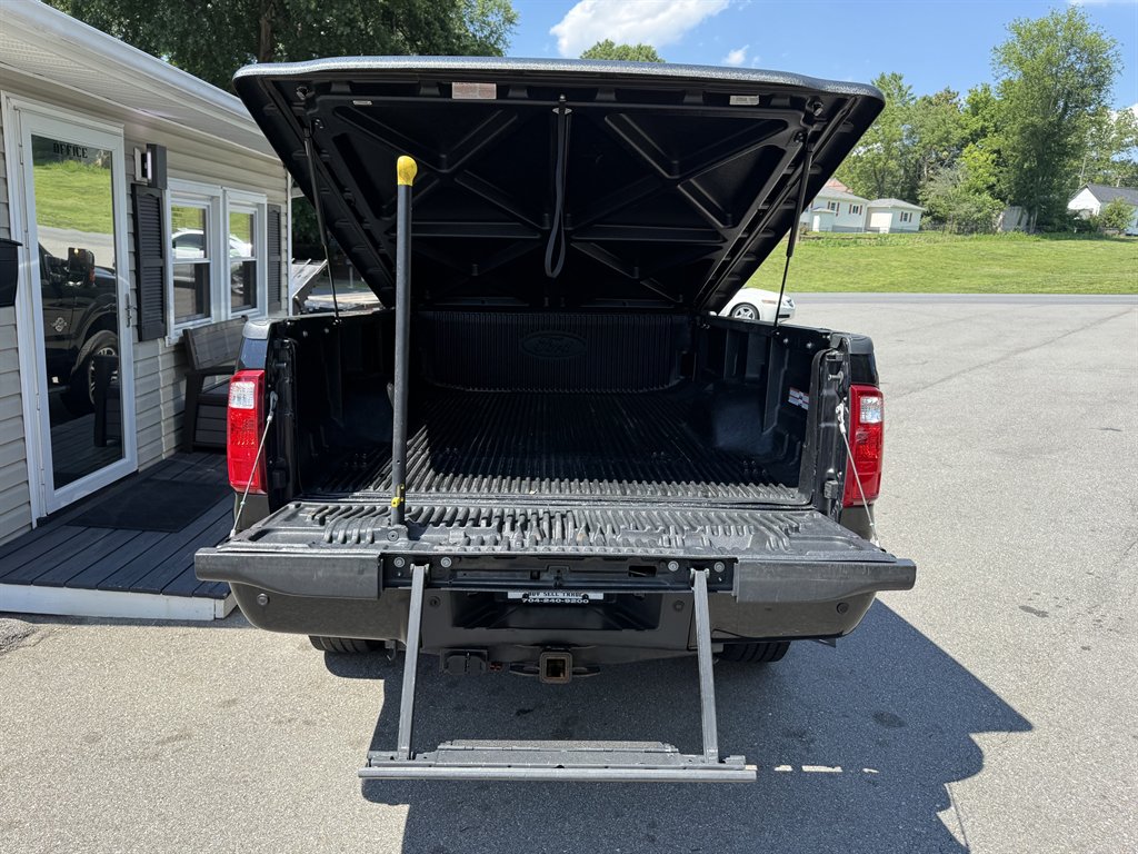 2015 Ford F350 - $35,800