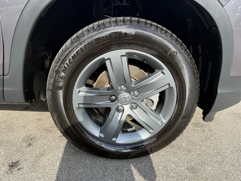 2023 Honda Ridgeline - $32,500