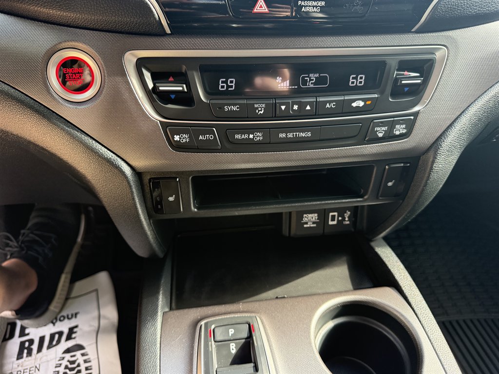 2023 Honda Ridgeline - $32,500