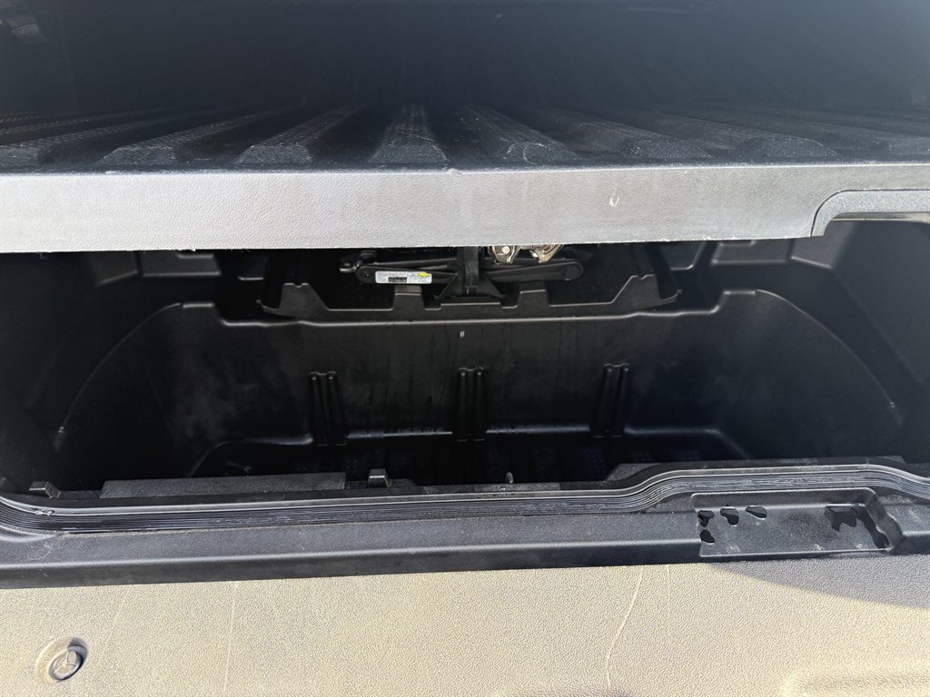2023 Honda Ridgeline - $32,500