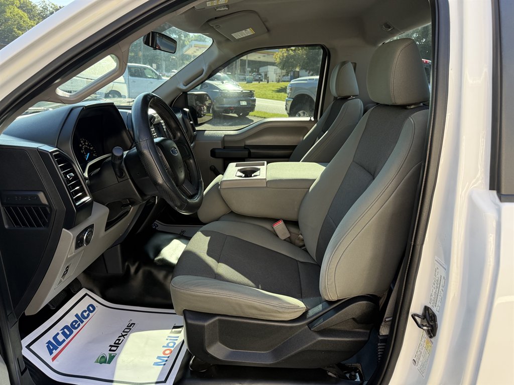 2015 Ford F150 - $14,800
