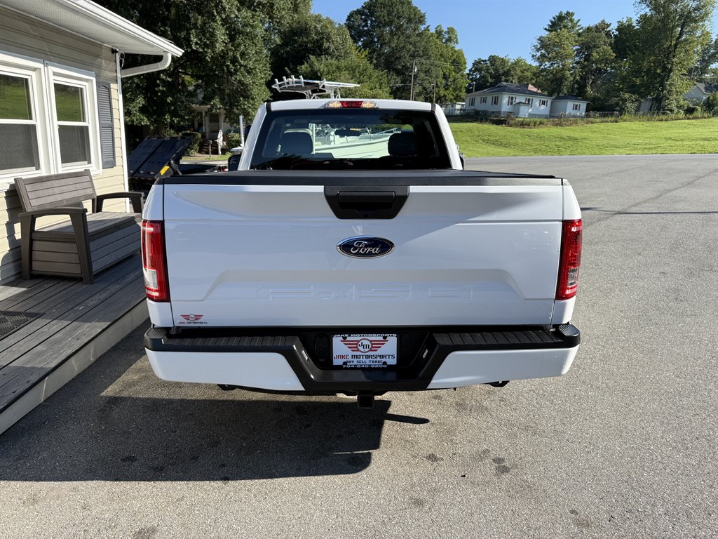 2015 Ford F150 - $14,800