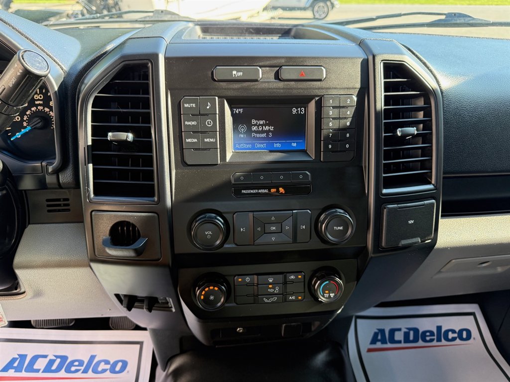 2015 Ford F150 - $14,800