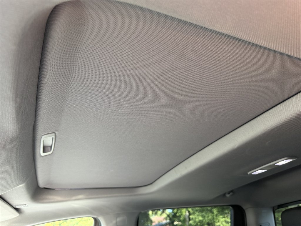 2023 Chevrolet Silverado - $42,800